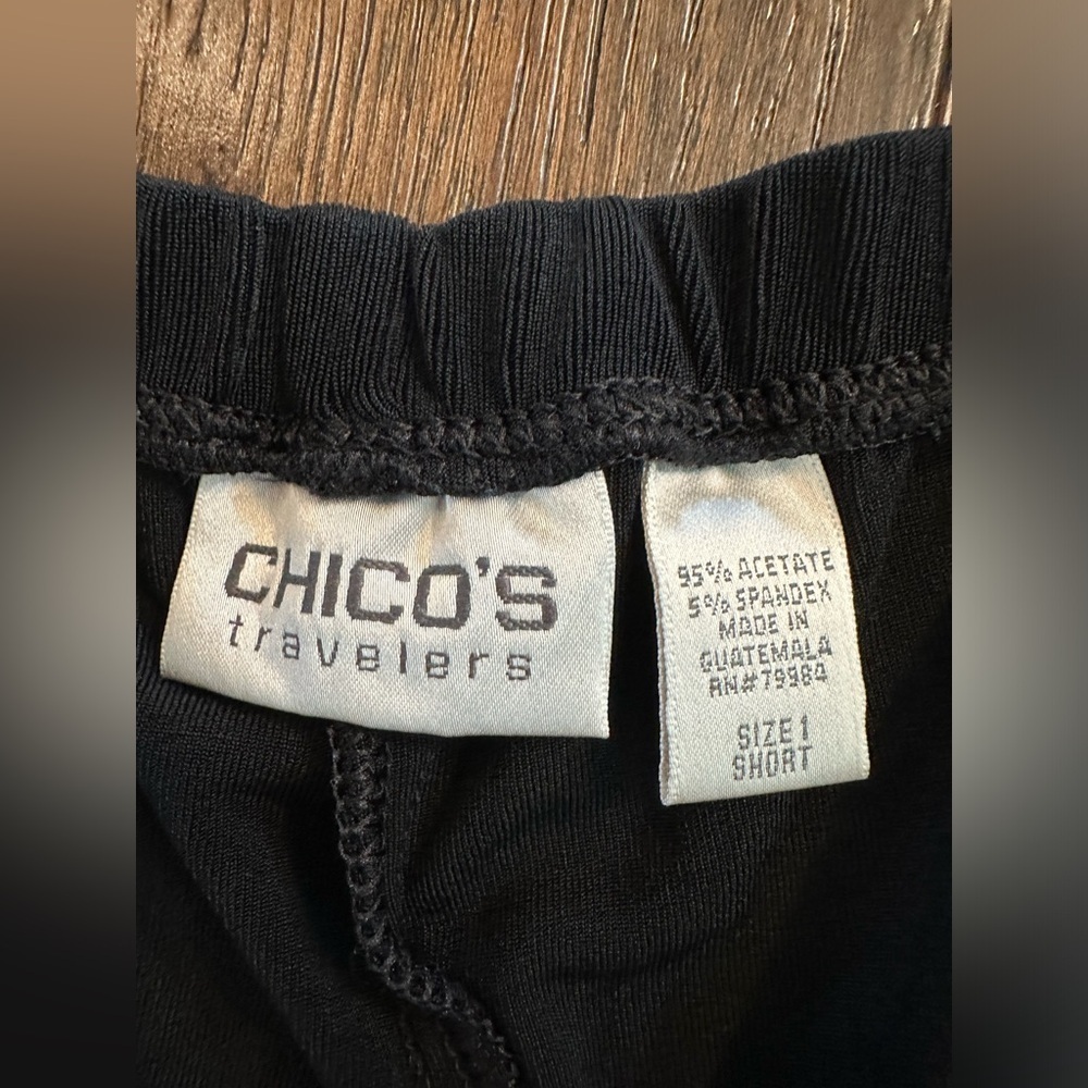 Chico Travelers Women’s Black Wide-Leg Pants- size 1 Short - Picture 2 of 3